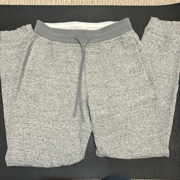Lululemon At Ease jogger in light gray - Picture 1 of 4
